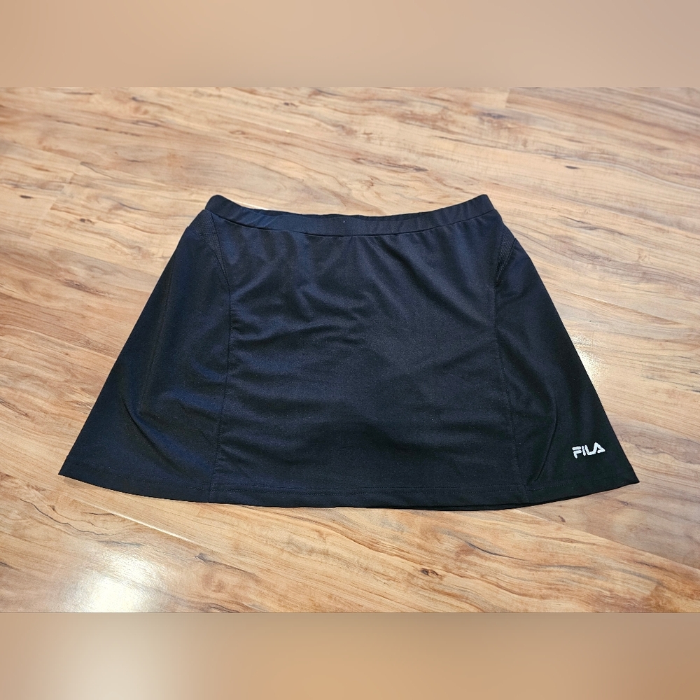 Fila Black Athletic Shorts with Logo and Elastic Waistband
